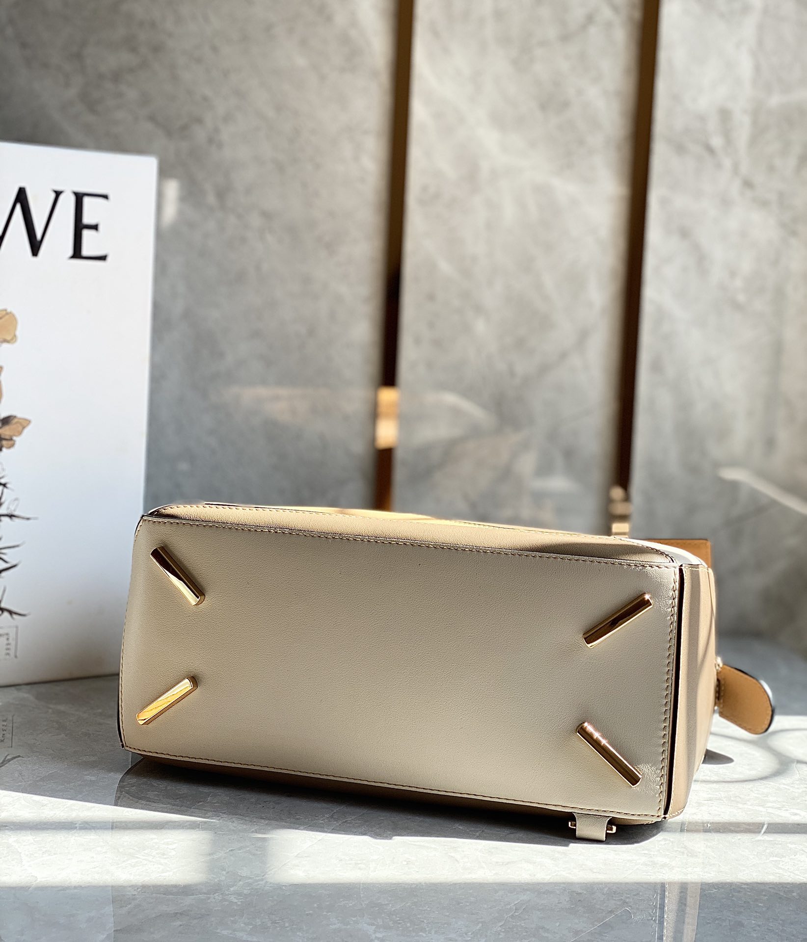 Loewe Medium Puzzle Bag in Classic Calfskin Multicolour